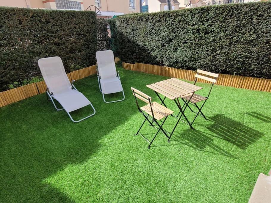Appartement Avec Jardinet Le Petit-Quevilly Buitenkant foto